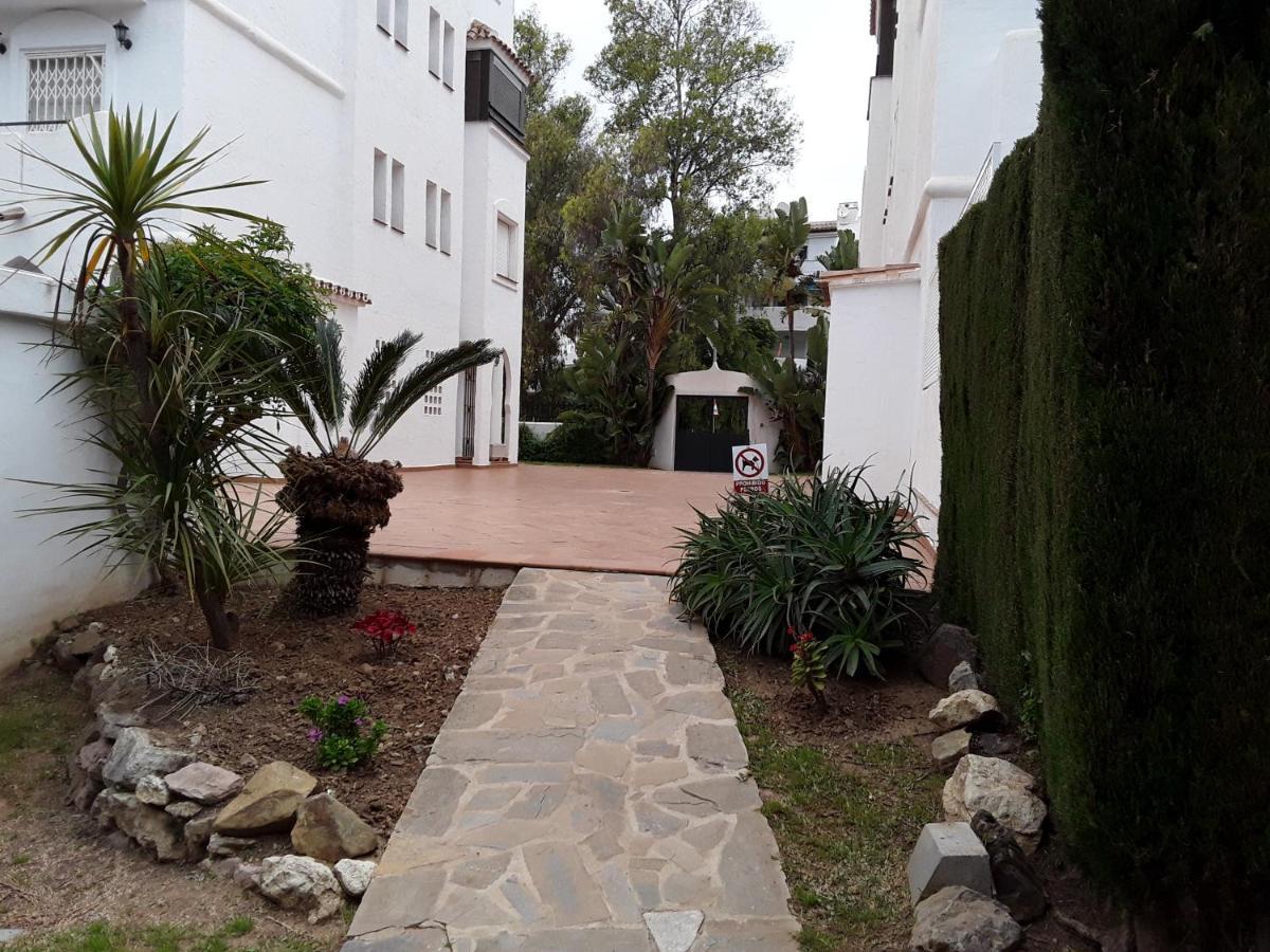 Resort Calahonda Garden-Medina Del Zoco Beach By H&H Málaga Exteriör bild
